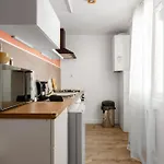 Le Petit Pasteur - Design Avec Sauna شقة *